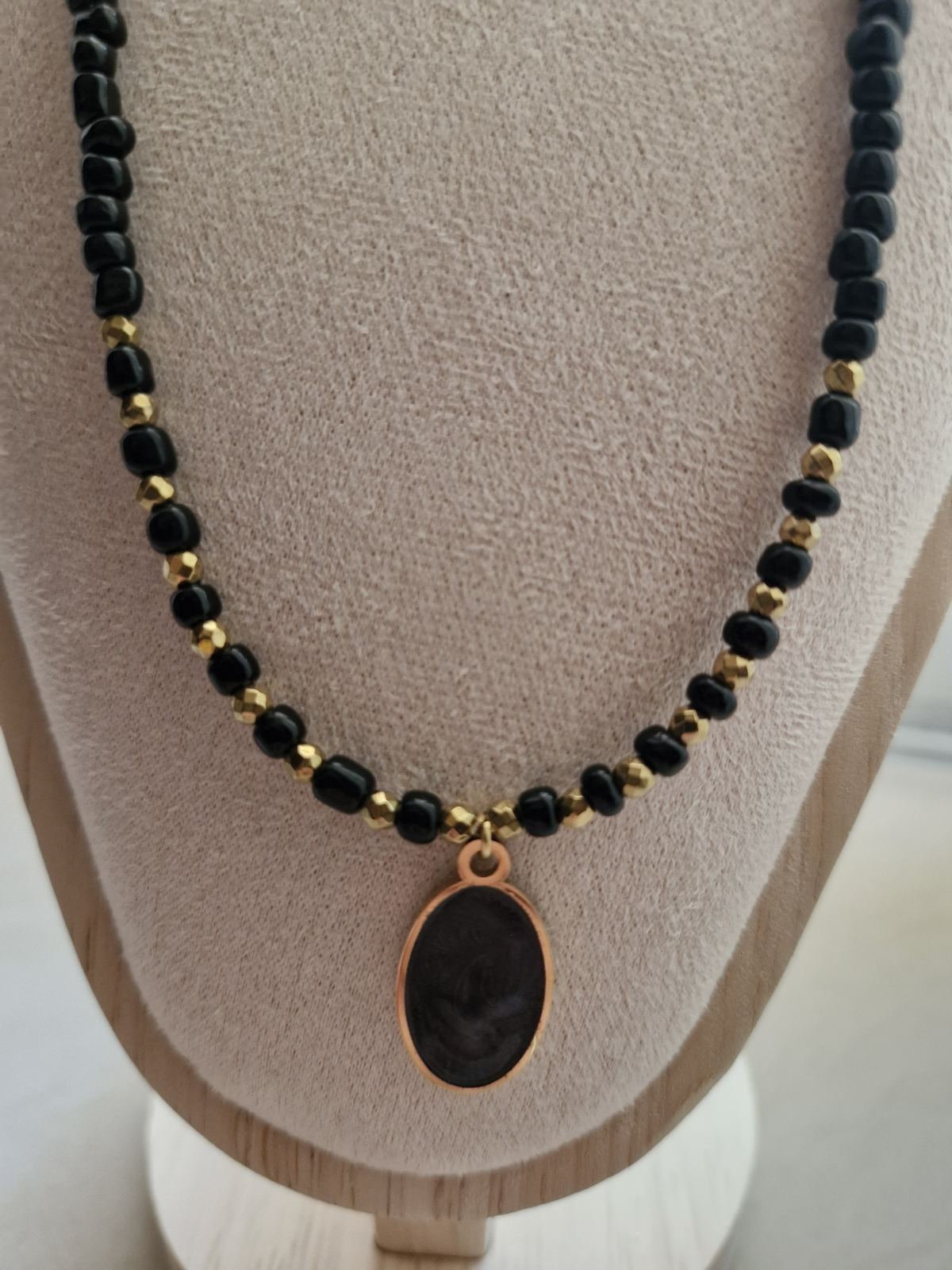 Ατσάλινο κολιέ οβάλ κρεμαστό