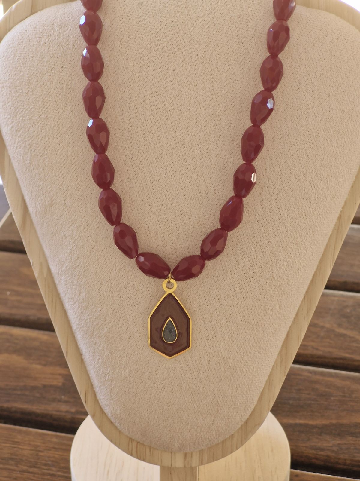 Ατσάλινο κολιέ Κρεμαστό Δάκρυ