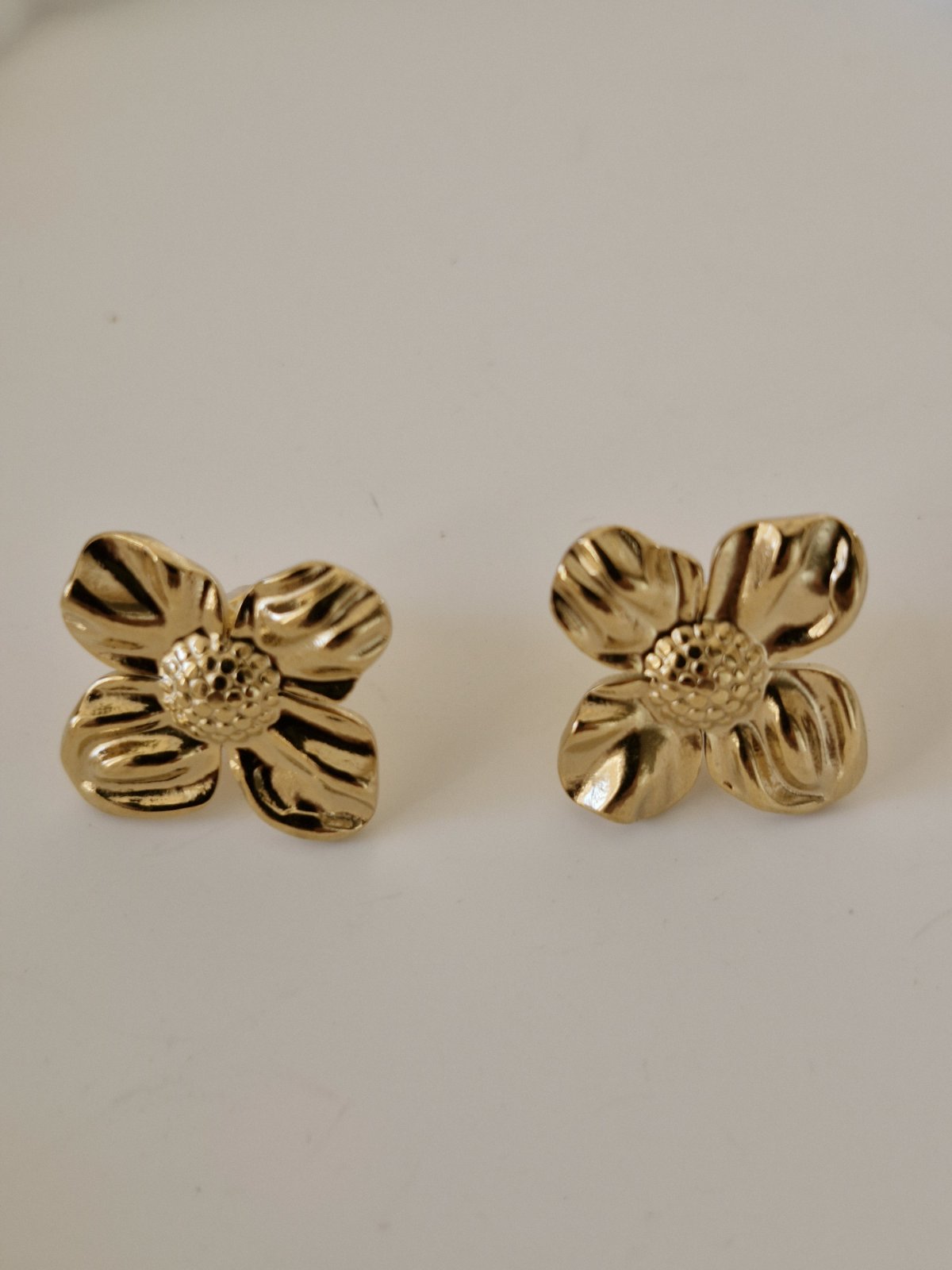 Ατσάλινα σκουλαρίκια vintage λουλούδι