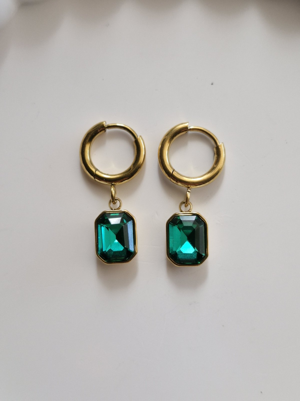 Ατσάλινα σκουλαρίκια ζιργκόν